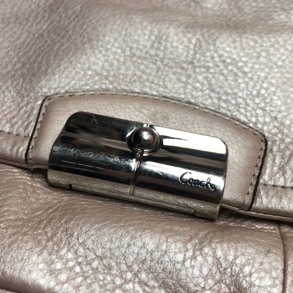 {Coach} champagne leather tote bag - Picture 2 of 7